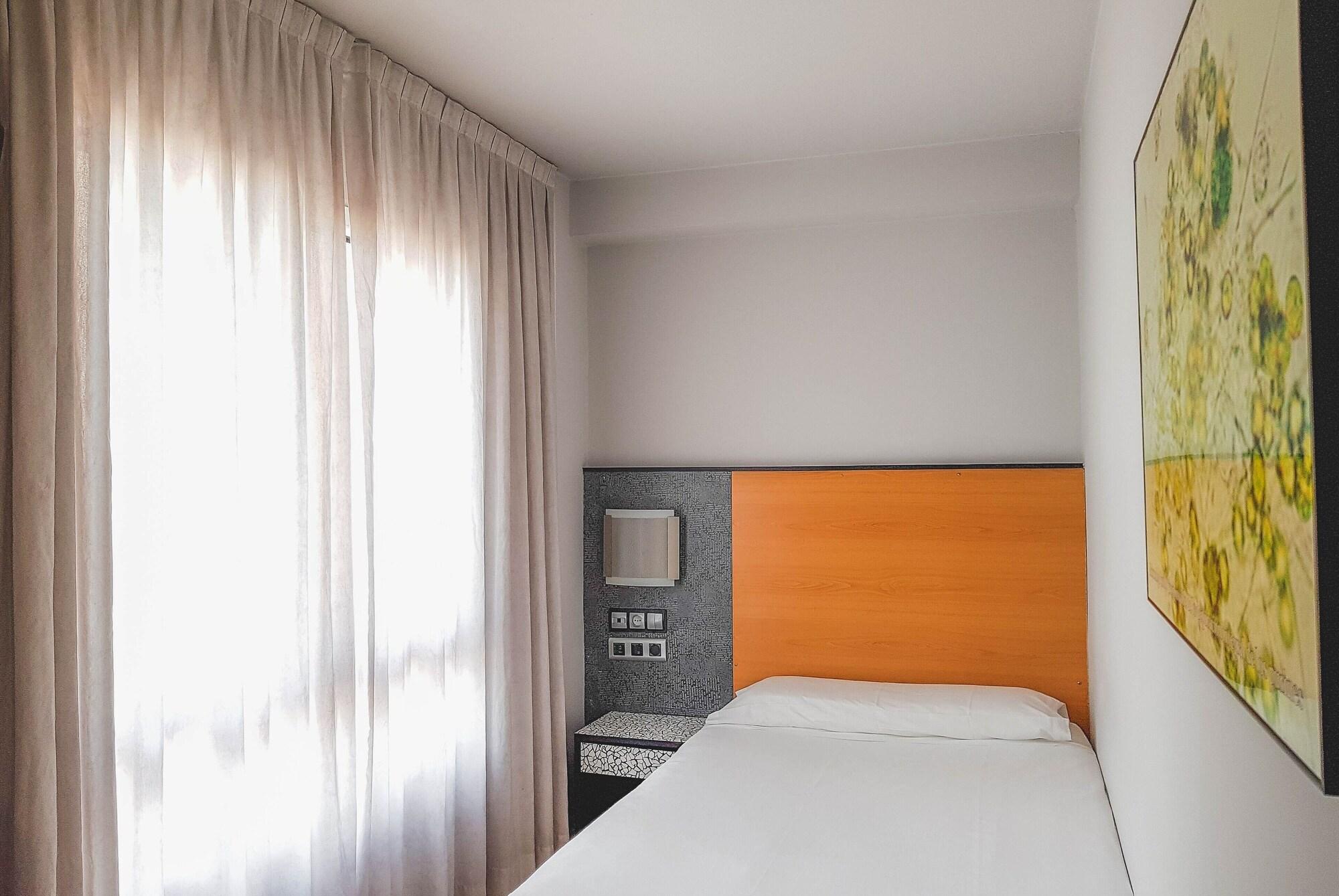 Hotel Faranda Pathos Gijon, Ascend Hotel Collection Esterno foto